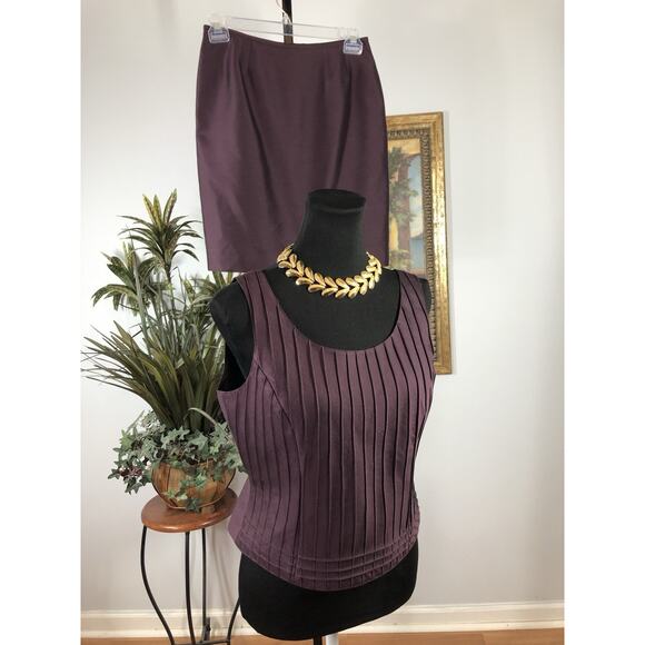 Albert Nipón Women 2 Pc Skirt Tank Top 8P Sleeveless Purple Formal Office Siren - Picture 1 of 11